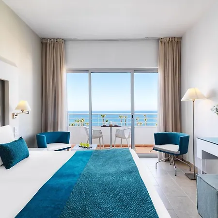 Leonardo Cypria Bay 4*